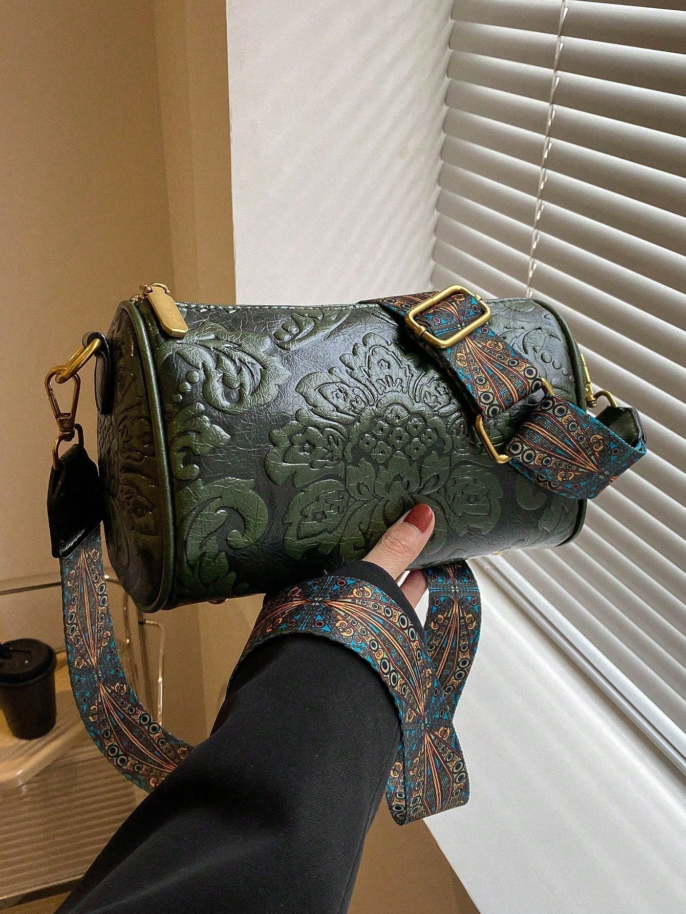 Fashionable Printed Crossbody Bag With Chinese Style Flower Embossing Color Changing Design For Middle Aged Women Elegant And Stylish Shoulder Bag With Pillow Shape SHEIN EUR main 0