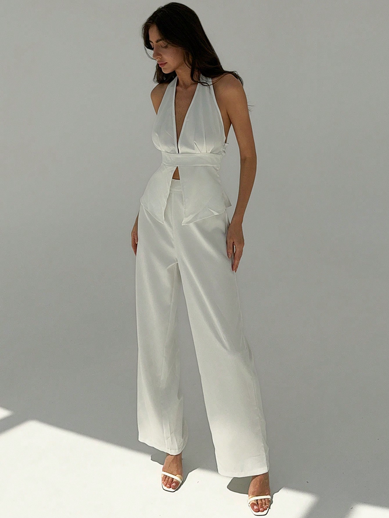 SHEIN Aloruh Elegant And Slightly Sexy White Commuter Vest And High Waisted Wide Leg Pants Set With Deep V Back Slimming And Lengthening SHEIN EUR main 7