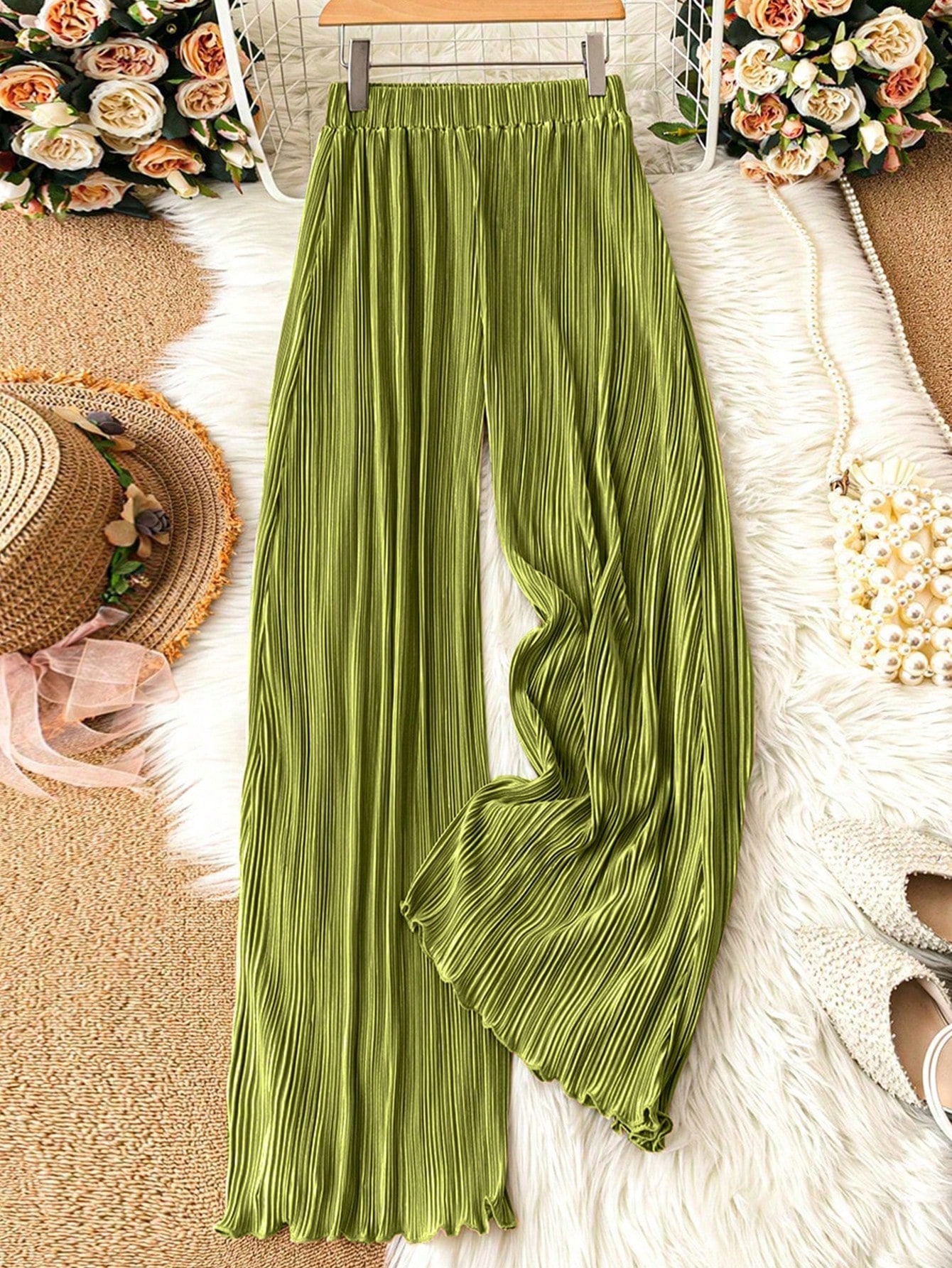 SHEIN Clasi Solid Plisse Wide Leg Pants SHEIN EUR main 0