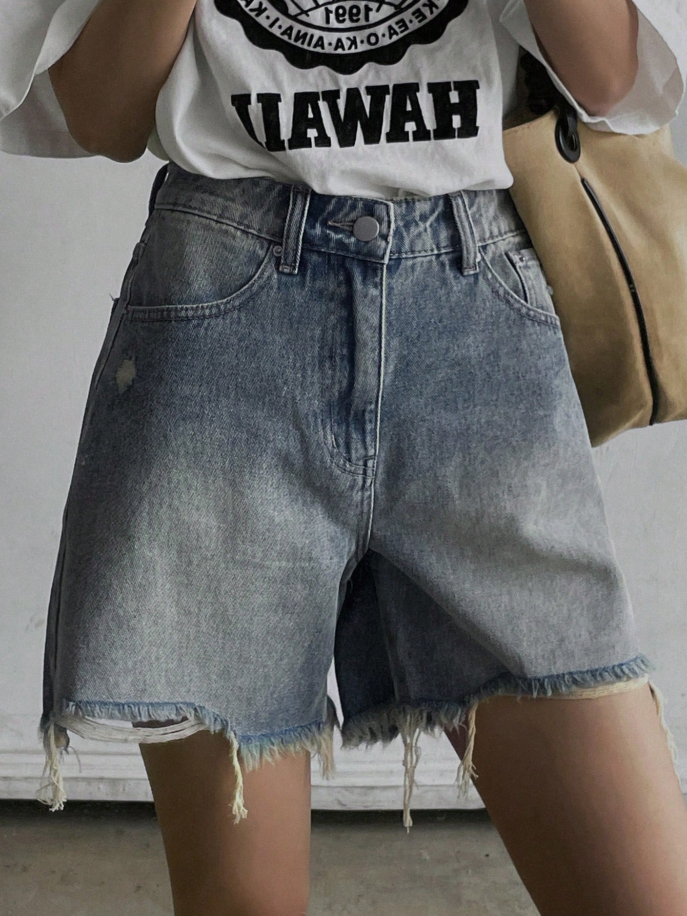 DAZY Womens Frayed Edge Casual Denim Shorts With Pockets SHEIN EUR main 0