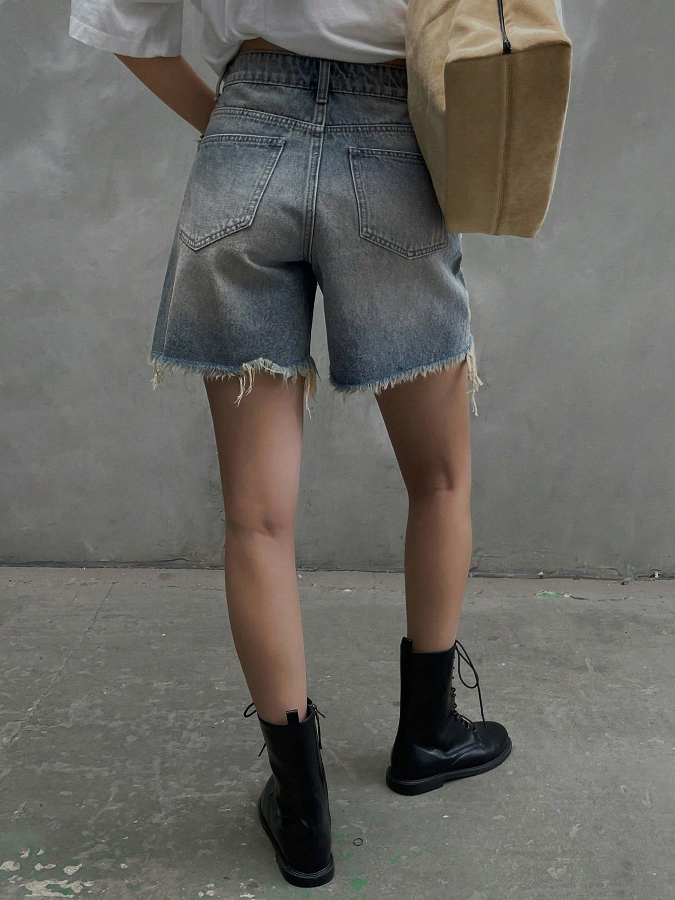 DAZY Womens Frayed Edge Casual Denim Shorts With Pockets SHEIN EUR main 4
