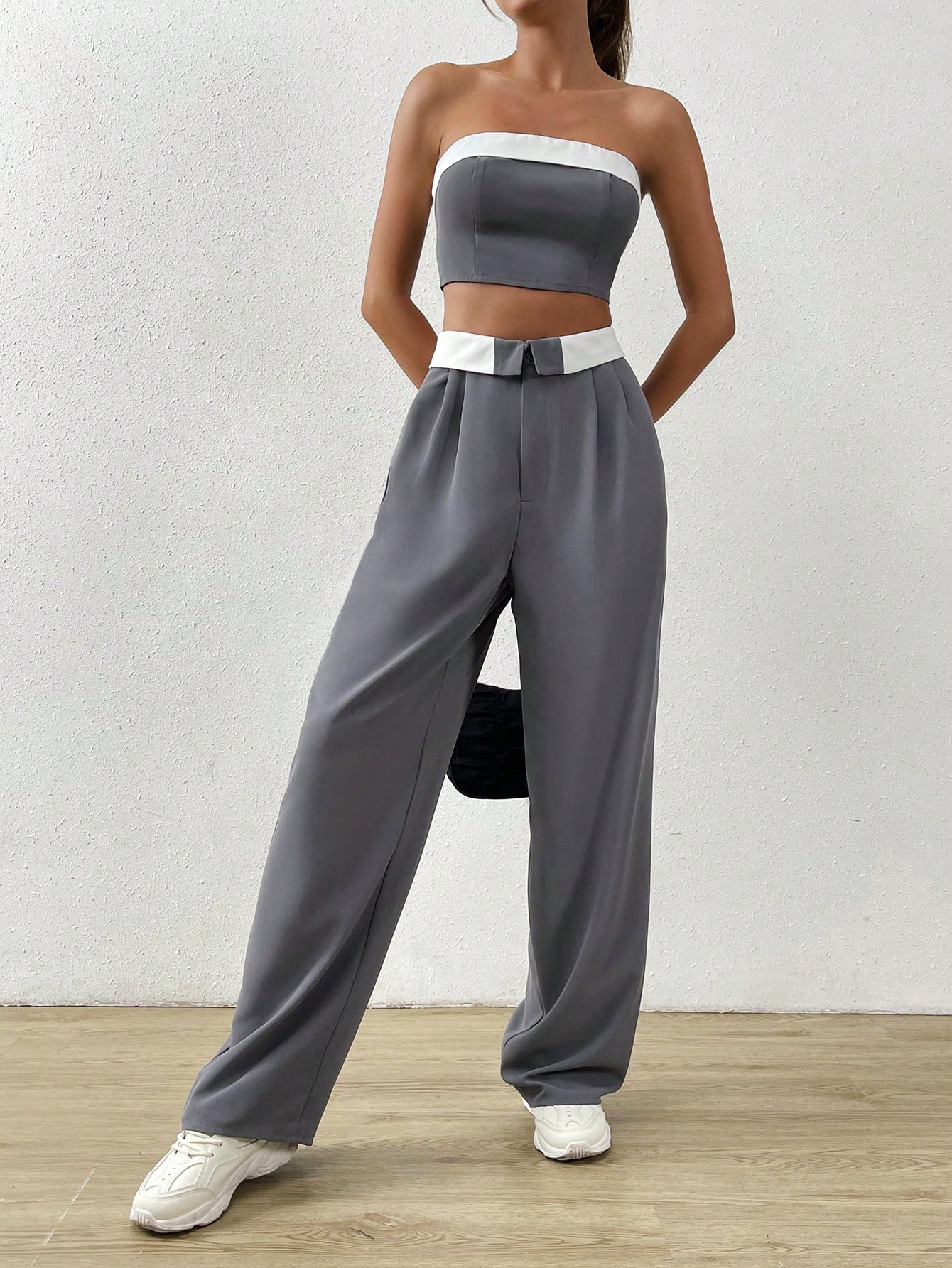 SHEIN EZwear Contrast Trim Tube Top Straight Leg Pants SHEIN EUR main 4