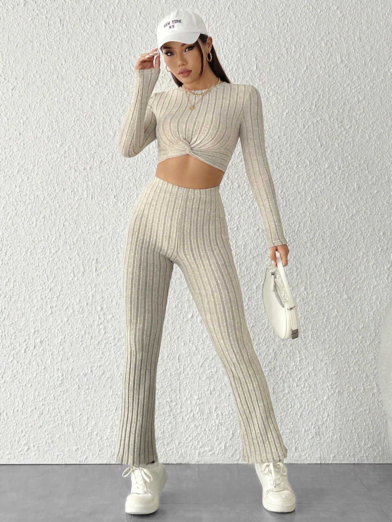 SHEIN PETITE Short Crop Top Flared Pants Set With Twist Detailing SHEIN EUR main 2
