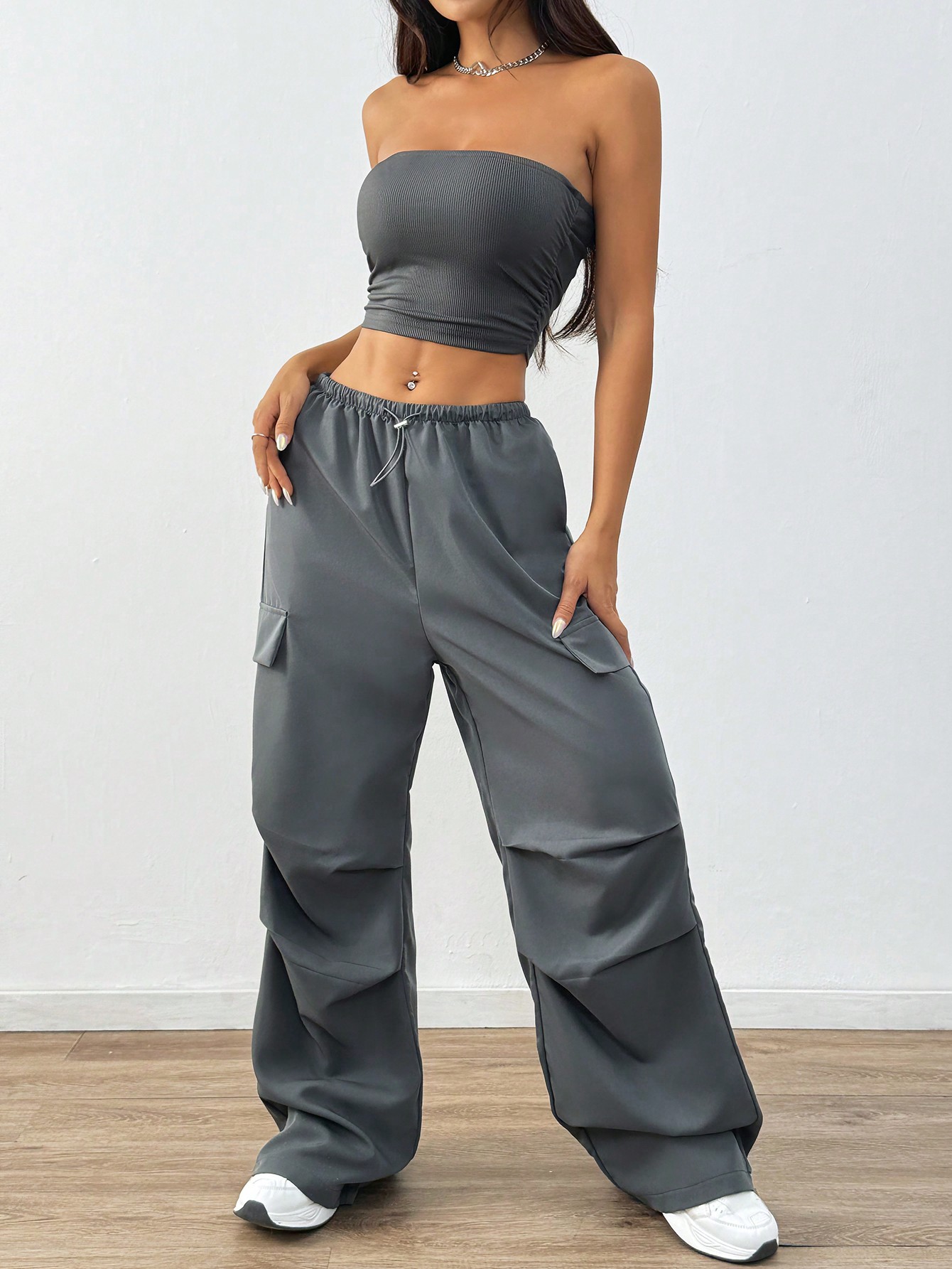 SHEIN MOOSTA Solid Color Pleated Strapless Top And Pocket Design Long Pants 2pcsSet SHEIN EUR main 2