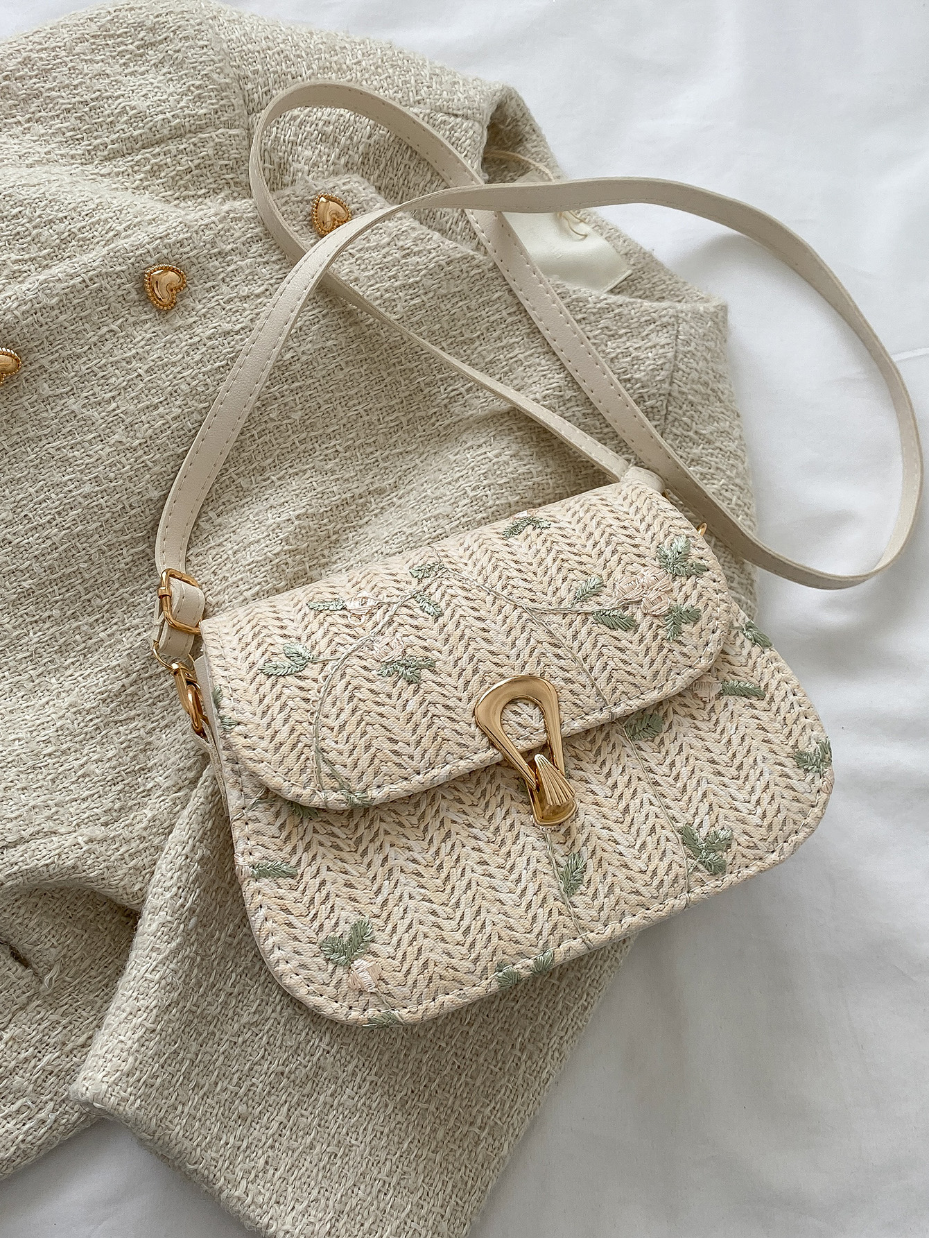 Floral Embroidery Straw Saddle Bag Mini Woven Crossbody Bag Womens Buckle Decor Flap Purse 7.67 X 5.51 X 2.95 Inch SHEIN EUR main 1